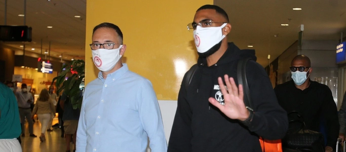 Ολυμπιακός: Πάτησε Ελλάδα για λογαριασμό του ο Γιαν Εμβιλά - Περνάει ιατρικά και υπογράφει